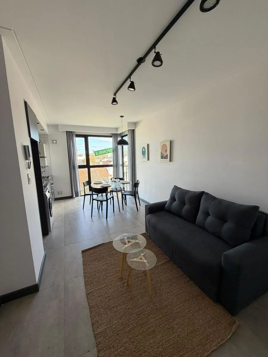 Departamento en Paso y 20 de Septiembre