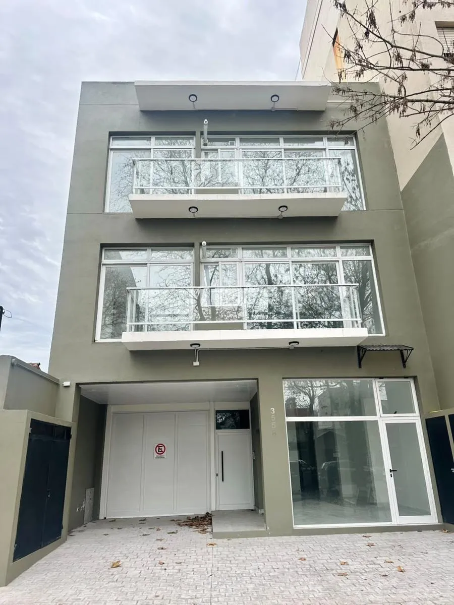 Departamento en Libertad al 3500