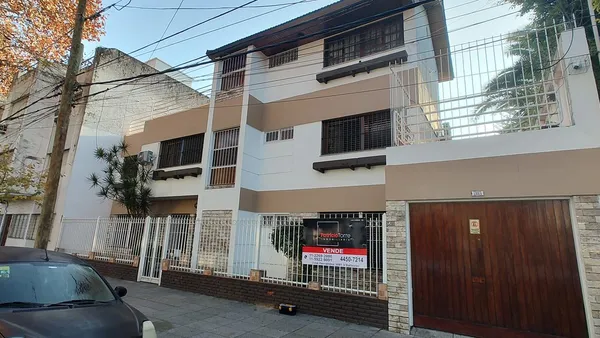 Casa en Congreso al 4600