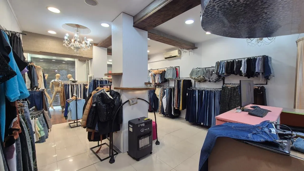 Local Comercial en Av. Cordoba al 4800