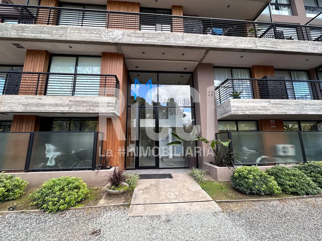 Departamento en Av. Milazzo al 200