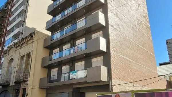 Departamento en mendoza al 1000