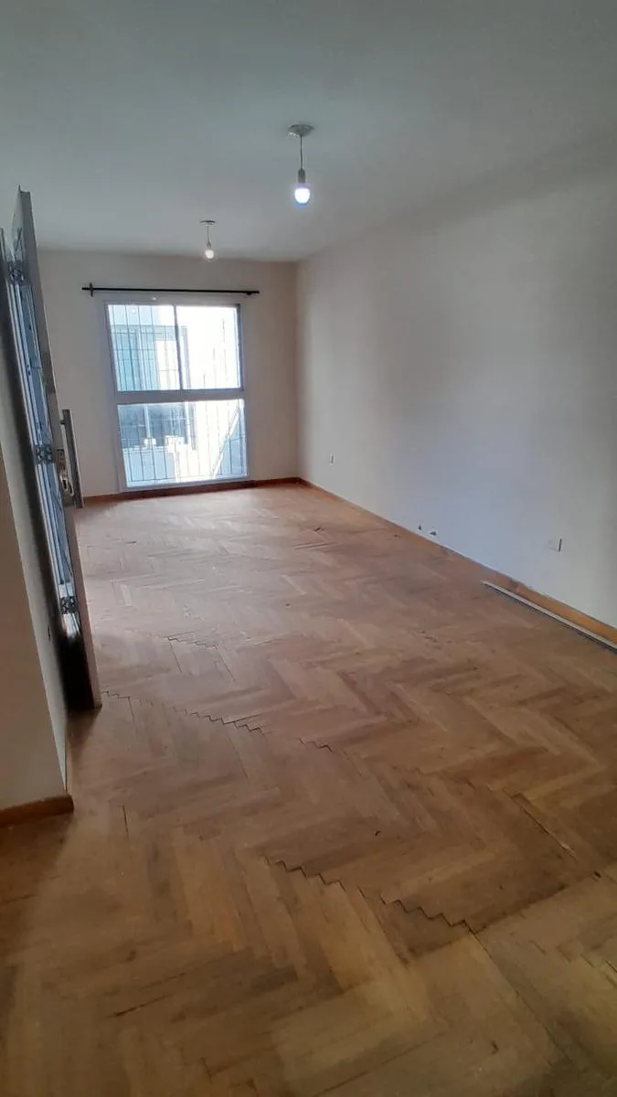 Departamento en Pasaje Davis al 1000