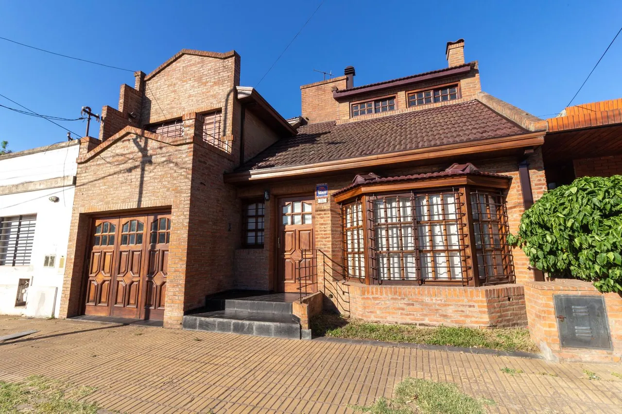 Casa en MAIPÚ al 1100