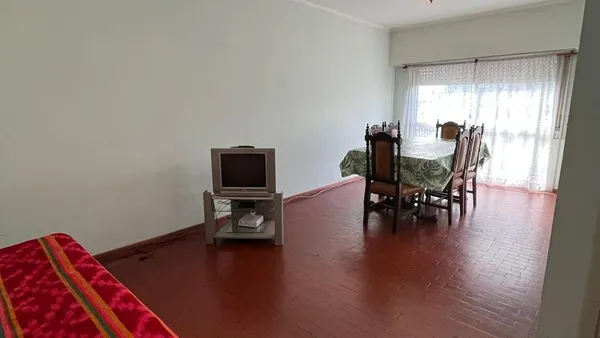 Departamento en Bolivar al 3200