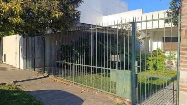 Casa en Miguel Cané al 700