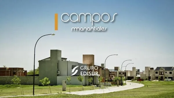 Terreno en Campos de Manantiales lote 300m2