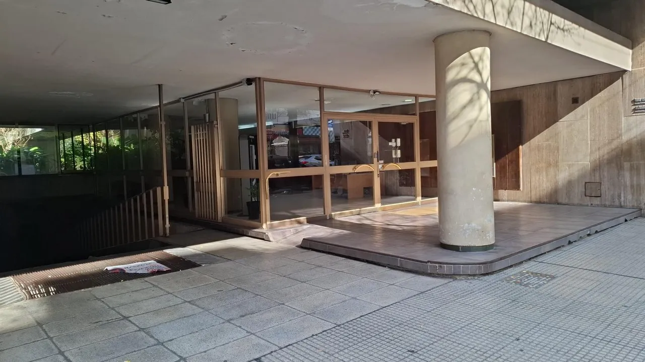 Departamento en Av. Rivadavia al 2300