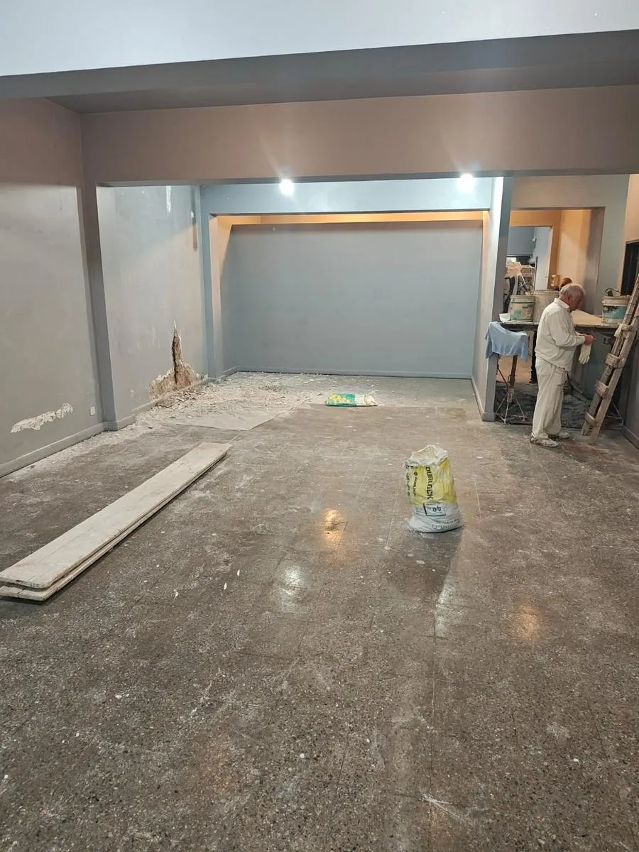 Local Comercial en Bandera de los Andes y Alberdi 1