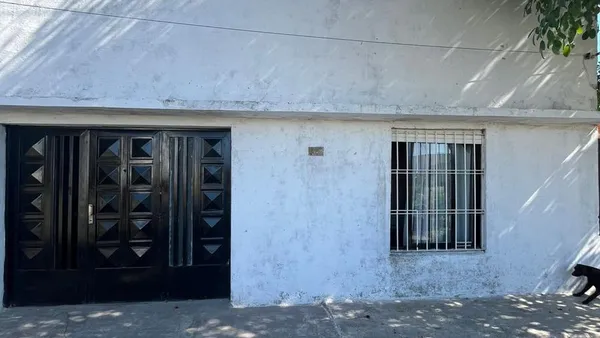 Casa en 63 entre 156 y 157 al 3000