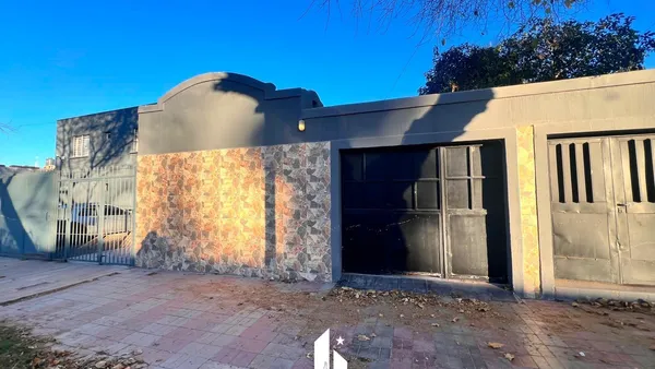Casa en Circunvalación 76, Las Heras.