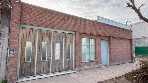Casa en Av Nestor kichner al 2500