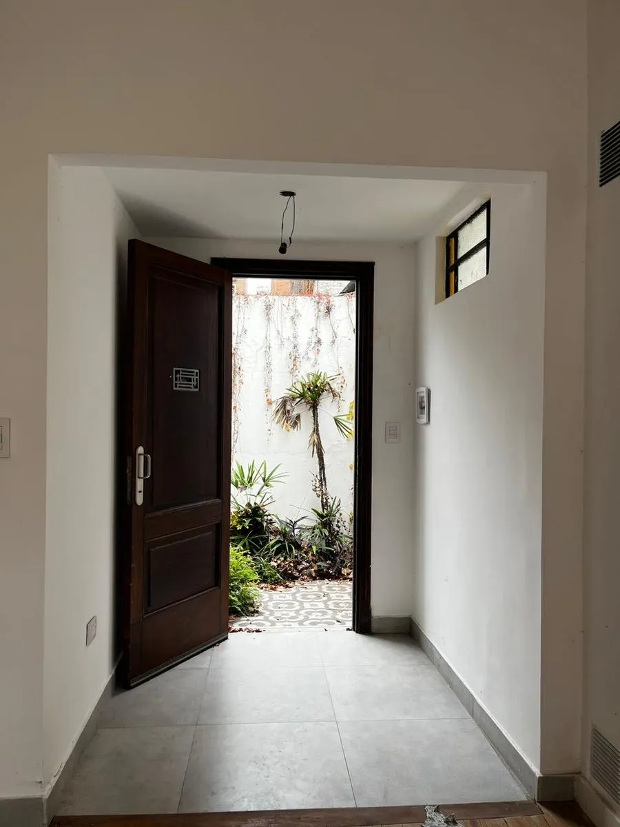 Casa en 3 de Febrero al 1200