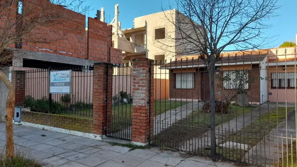 Casa en MONTEVIDEO 430