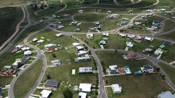 Terreno en LOS CARDALES COUNTRY CLUB