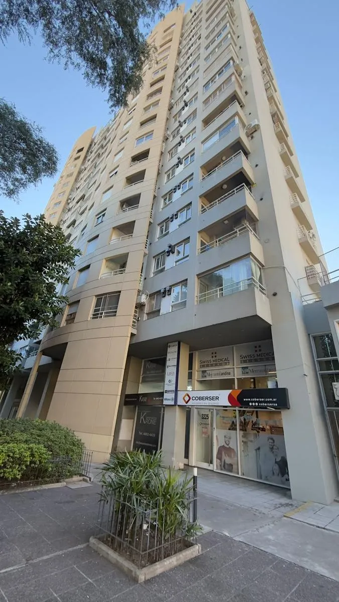 Departamento en Av Belgrano al 3200