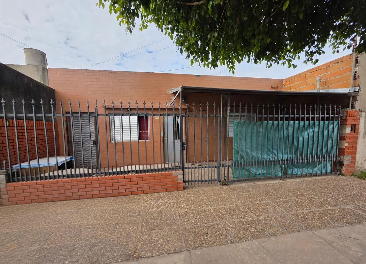 Casa en San Juan al 7100