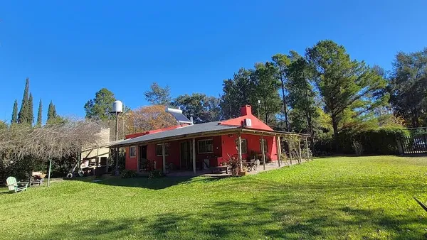 Casa en Junín al 2100
