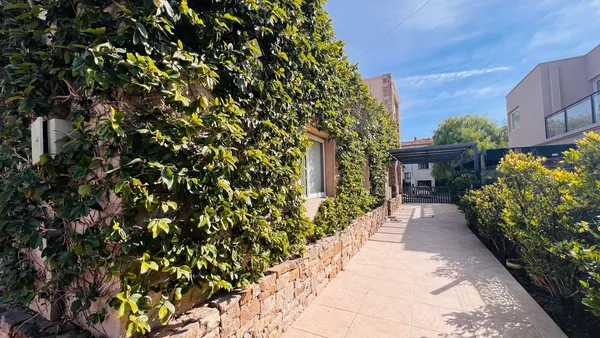 Casa en BARRIO DALVIAN