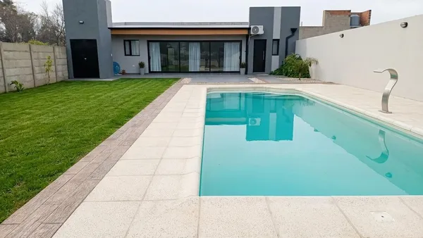 Local Comercial en 39 entre 44 y 46