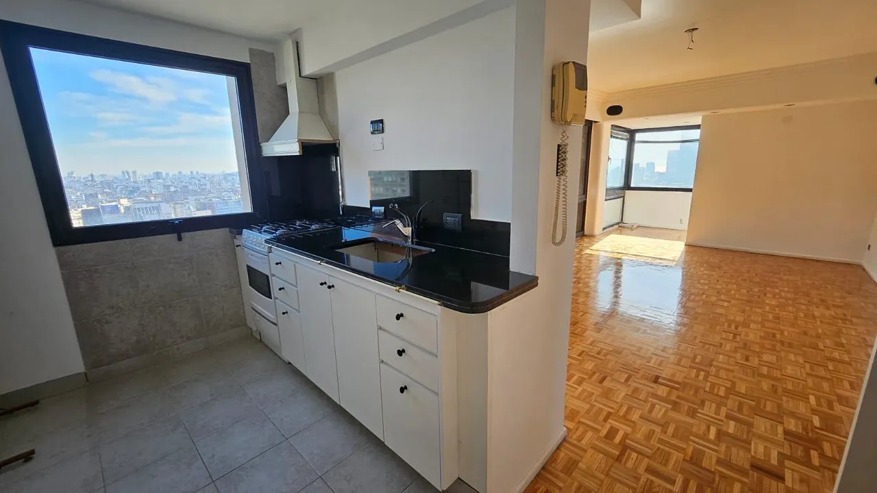 Departamento en CORRIENTES al 700