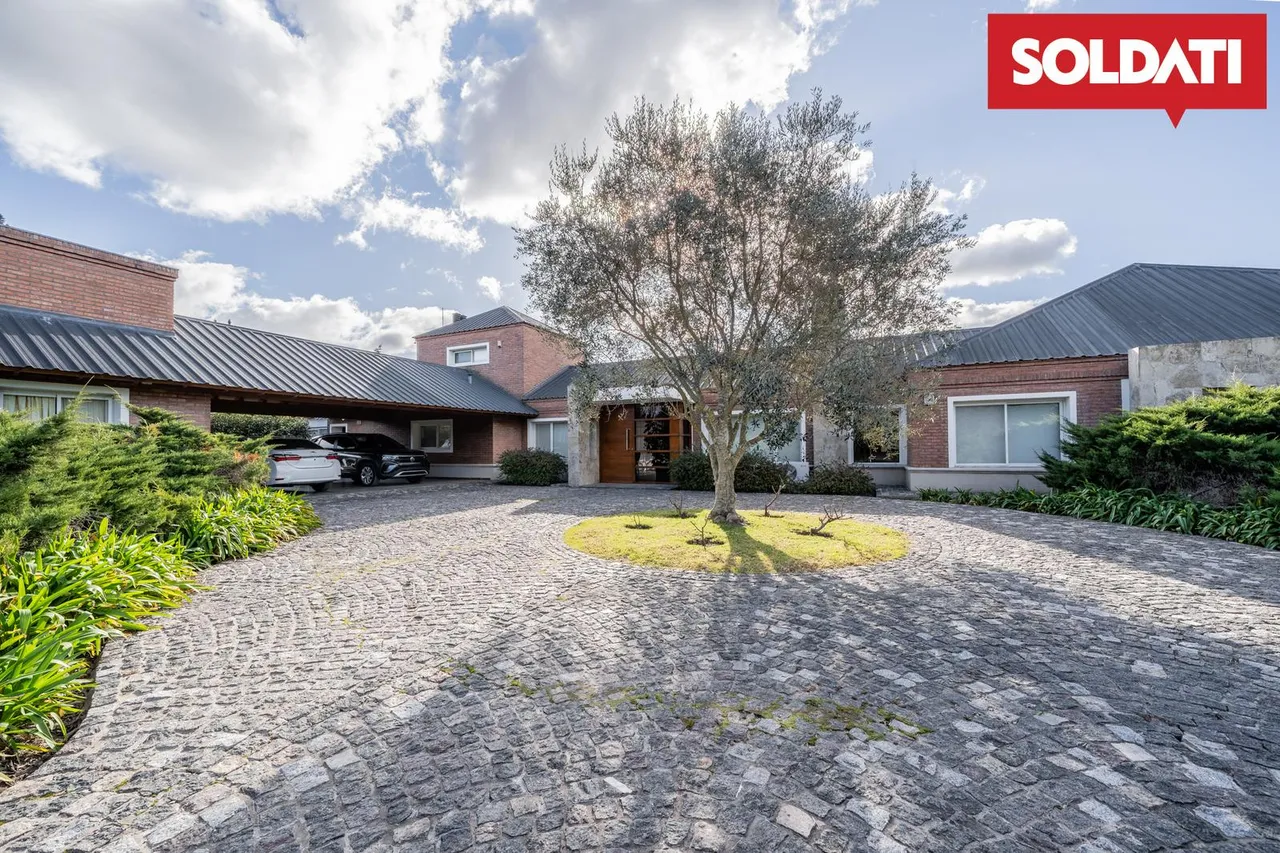 Casa en Ruta 192 Km 2,5, B6700 Luján, Provincia de Buenos Aires