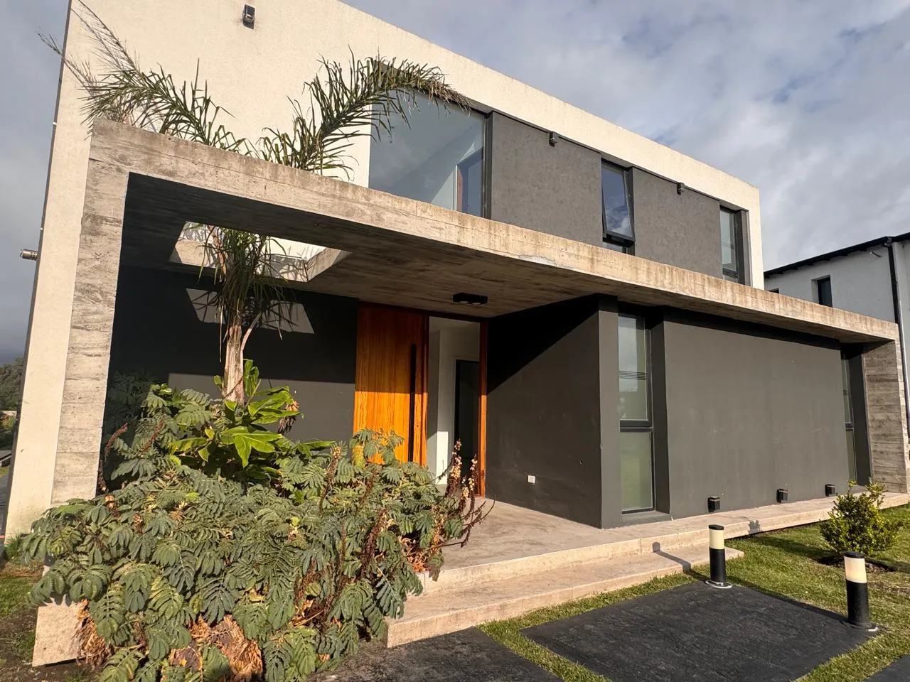 Casa en Jorge Newbery al 5000. Rumenco Joven