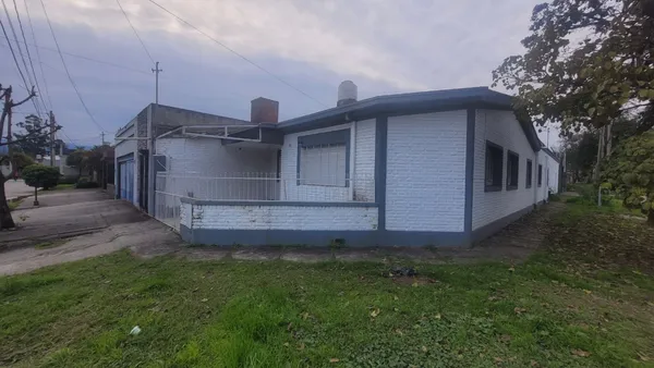 Casa en Don bosco al 3800