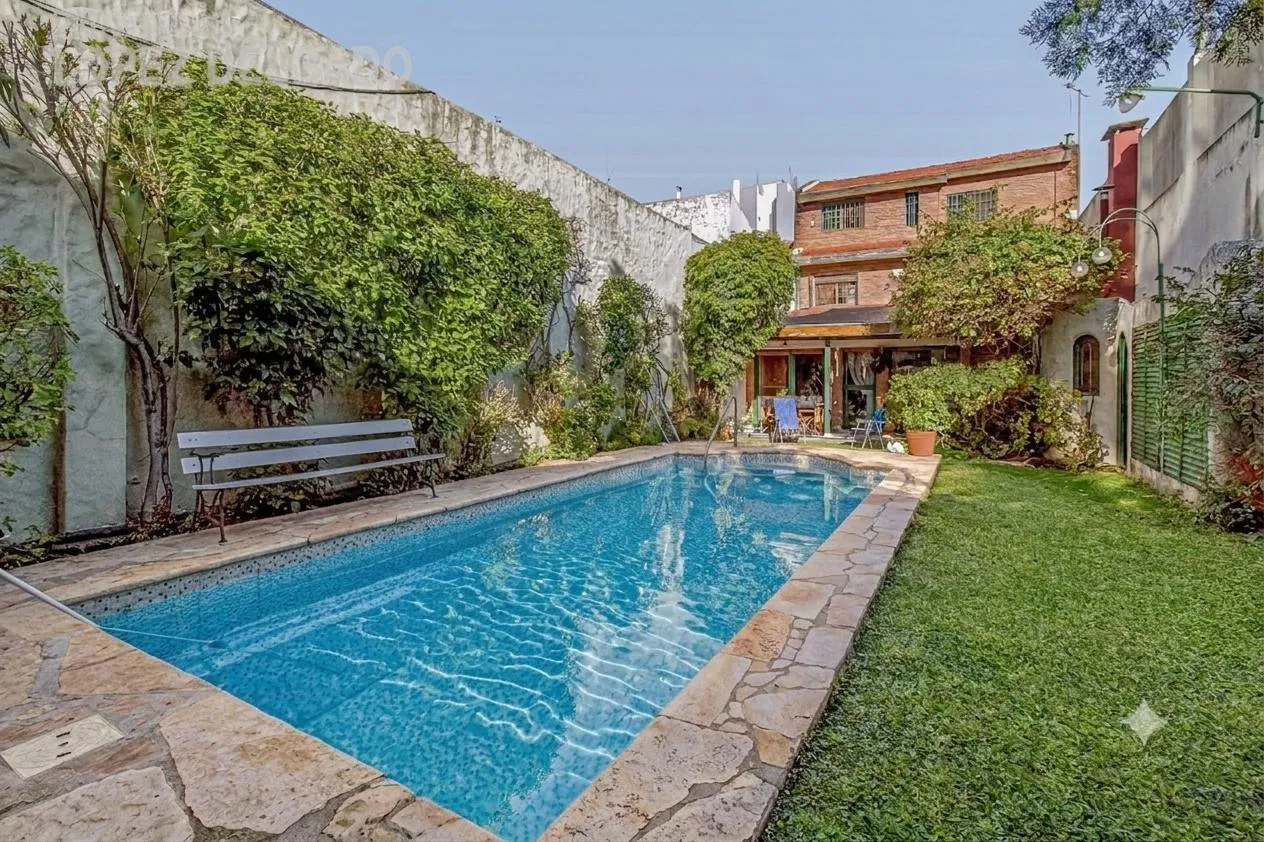Casa en San Nicolas al 2700