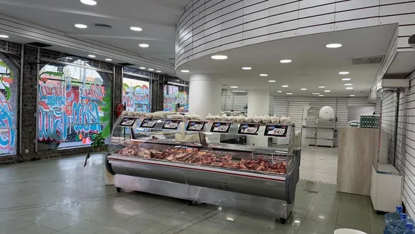 Local Comercial en arieta al 3300