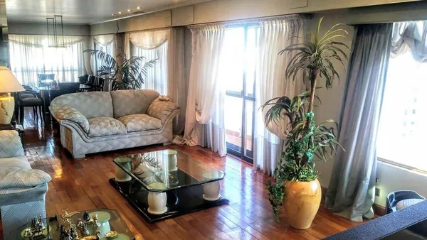 Departamento en Hipolito Yrigoyen 1800
