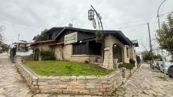 Casa en Alberti al 1100