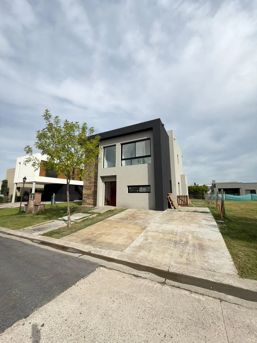 Casa en Venta Casa 5 Amb Barrio Vila Marina 1 Villanuev Tigre