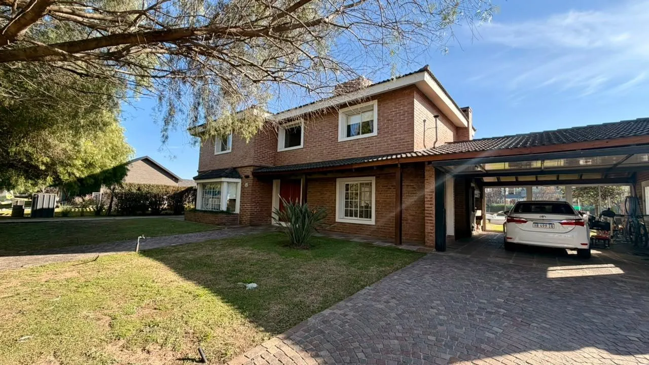 Casa en Country San Isidro