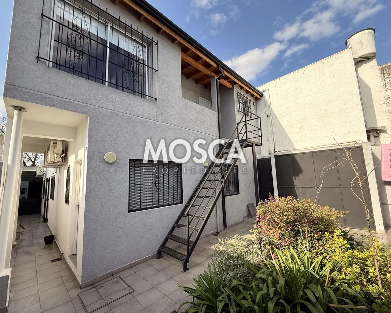 Departamento en Asconape al 300
