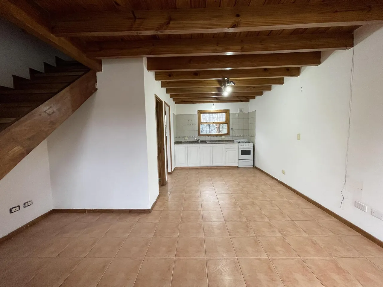 Departamento en Luis Goñi al 100