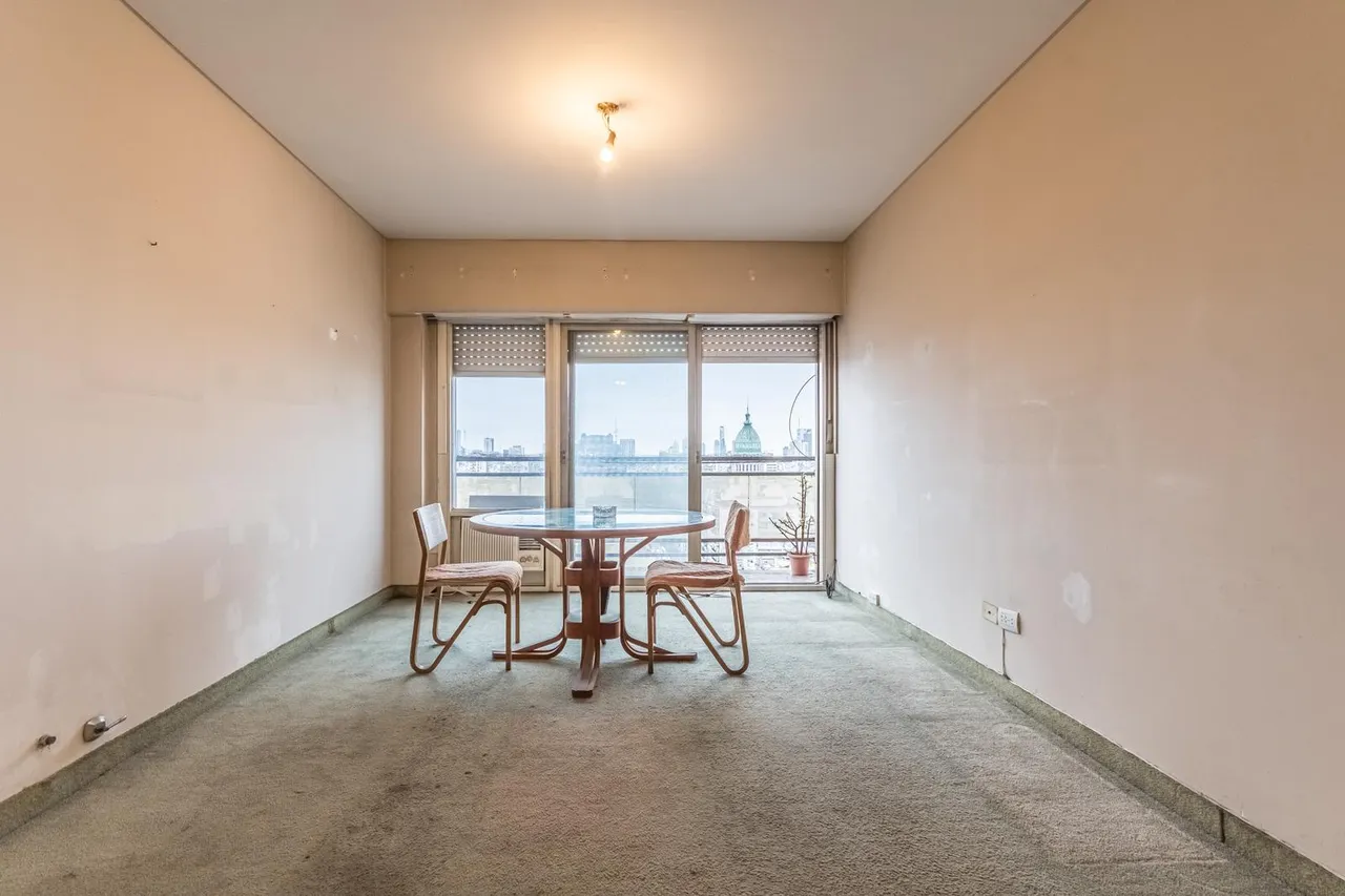Departamento en Av. Rivadavia al 2100