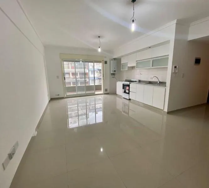 Departamento en Av. San Pedrito 300. Entre Bonifacio, jose y Directorio, avda.