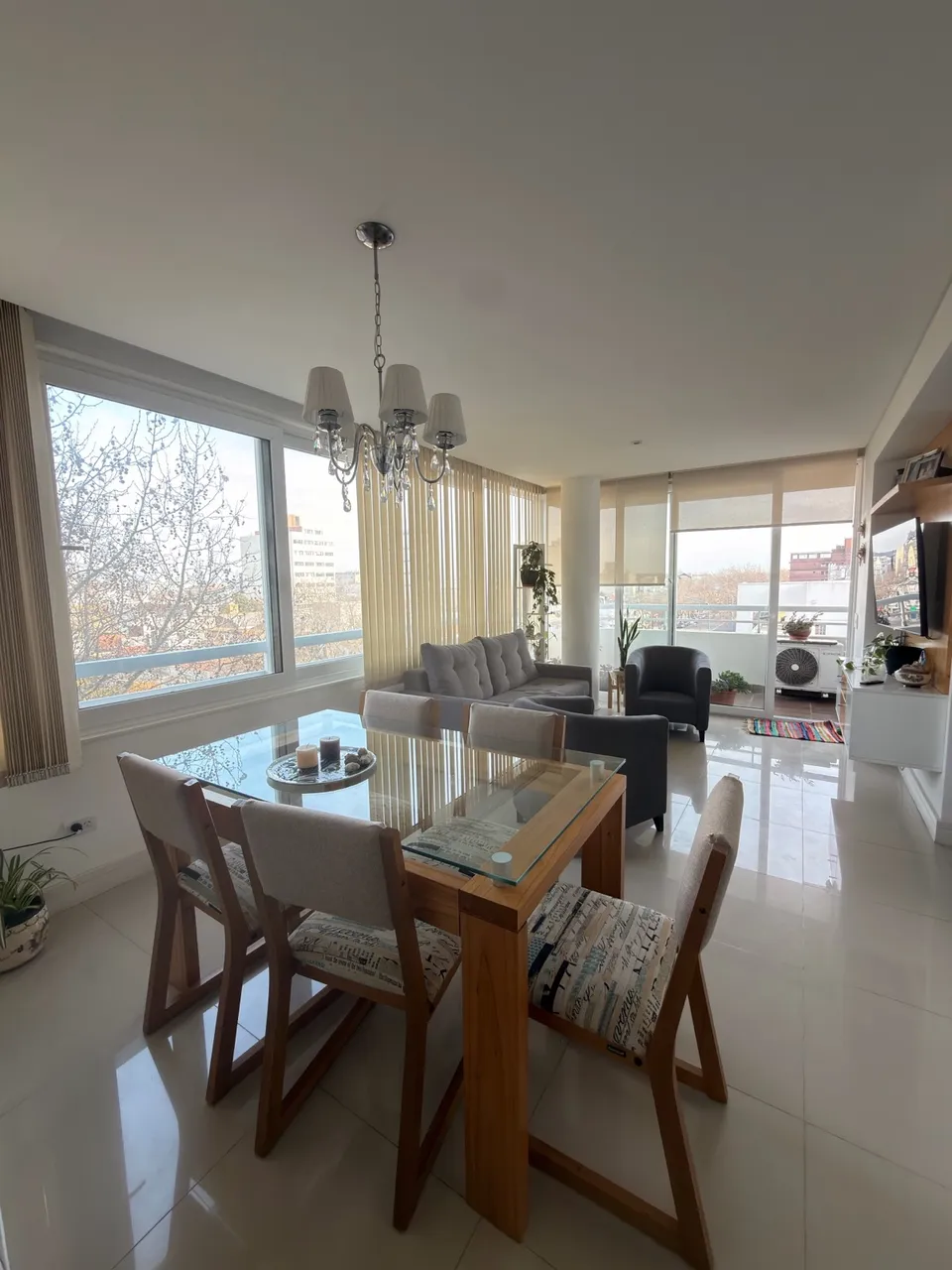 Departamento en Funes al 1500