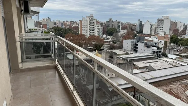 Departamento en Crespo al 1100