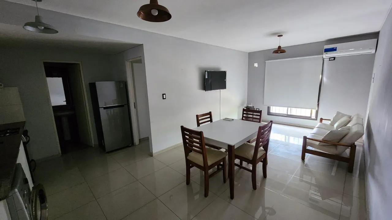 Departamento en Chacabuco y Almirante Brown