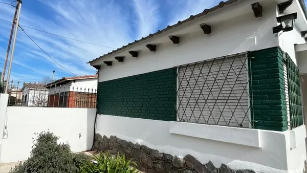 Casa en Mosconi al 450