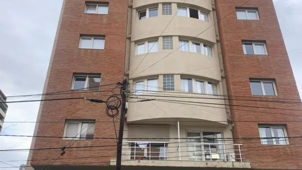 Departamento en ALQUILER DEPTO 2 DORMITORIOS Yrigoyen al 720 Pleno Centro