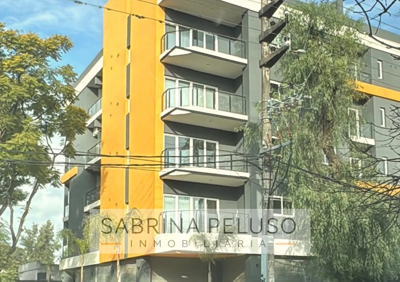 Departamento en Avenida Intendente Pagano al 2400