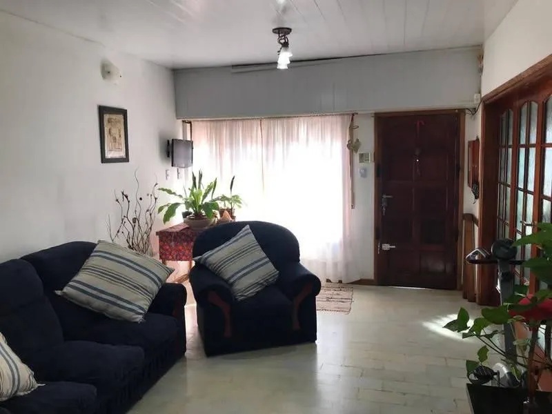 Casa en CARASA al 4400