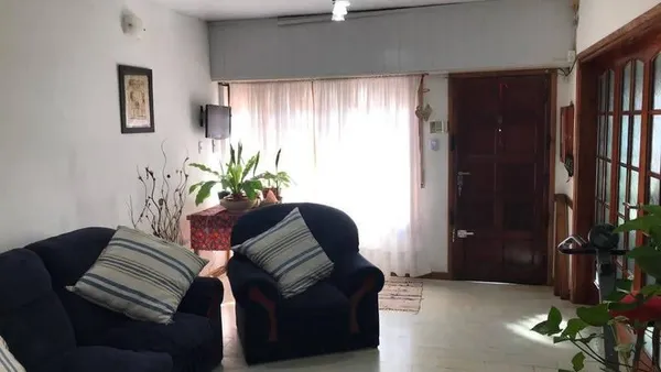 Casa en CARASA al 4400
