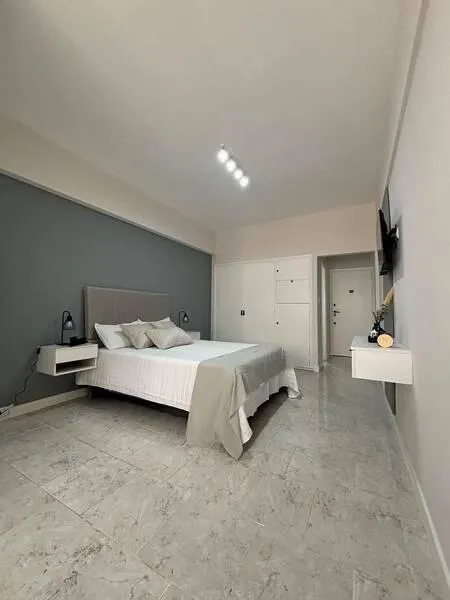 Departamento en MORENO al 2200