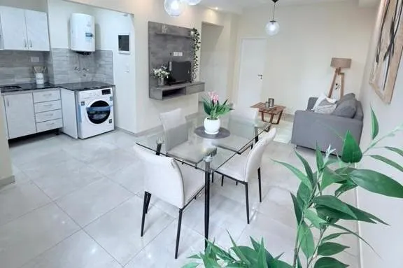 Departamento en Almte. Brown al 1500