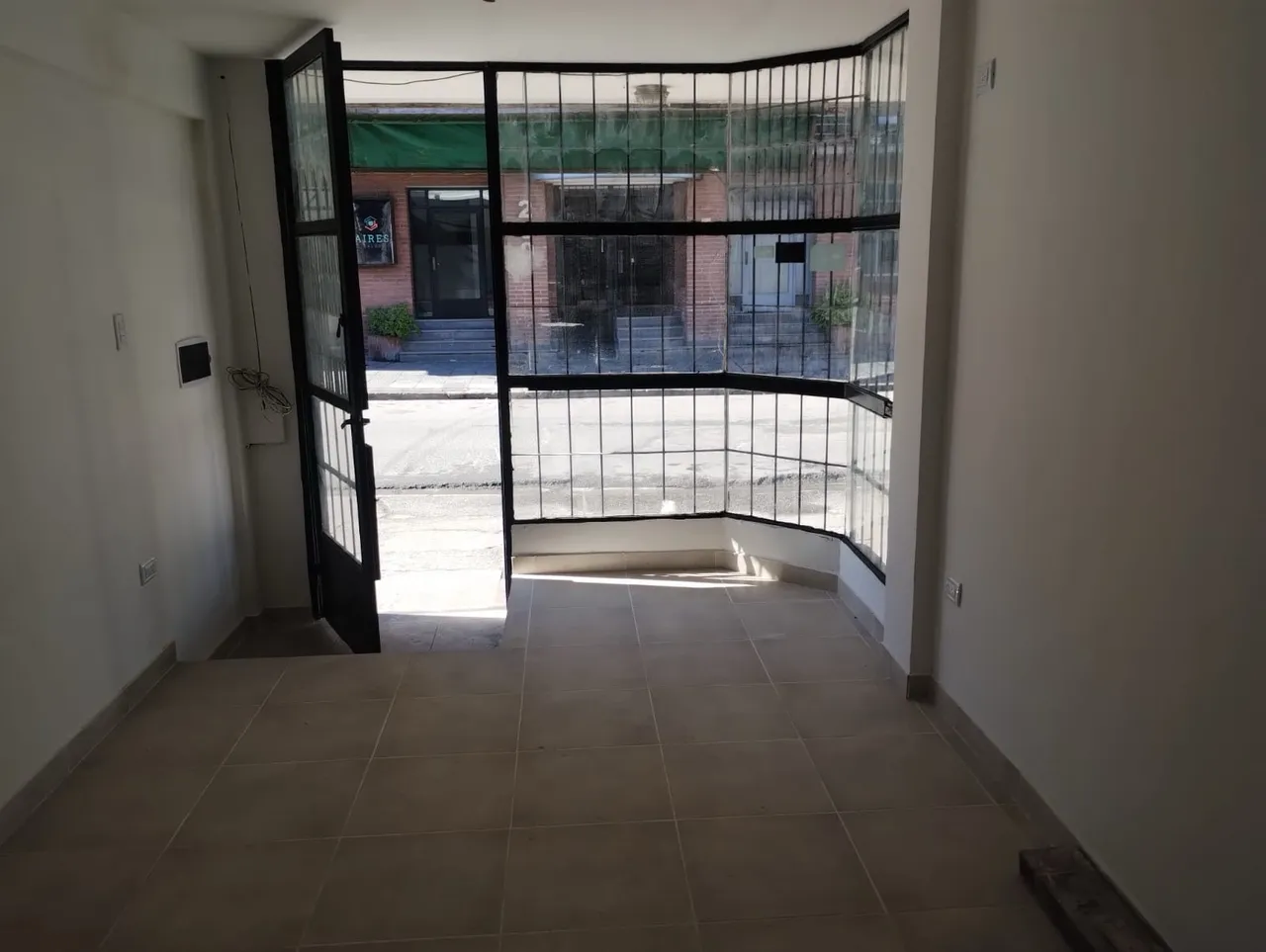 Local Comercial en Ayacucho al 200