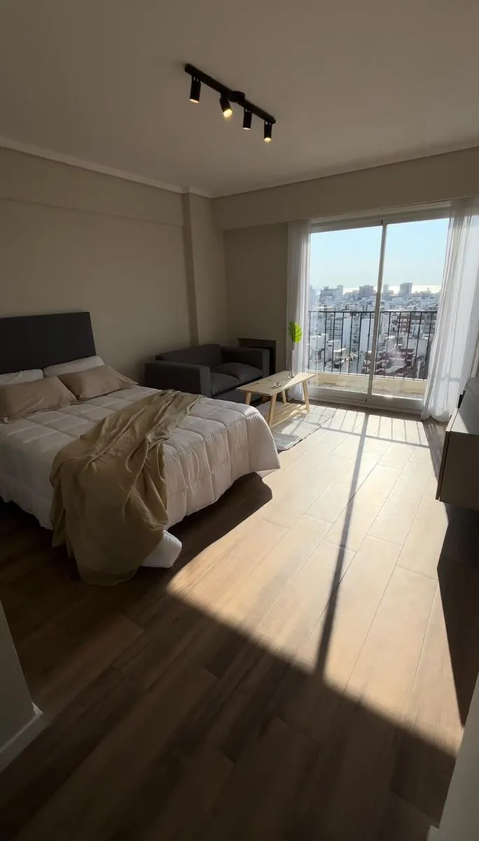 Departamento en corrientes al 2400